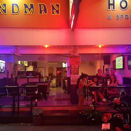 Sandman Hotel & Sports Bar Pattaya Esterno foto